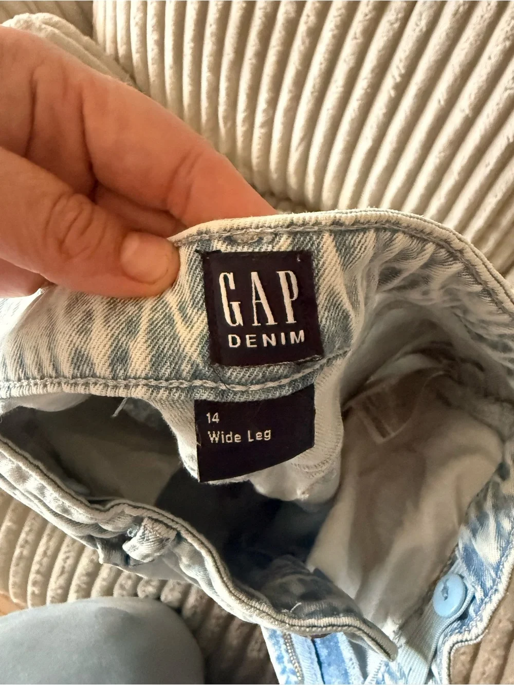 GAP Light Wash Wide Leg Jeans - Pale Blue